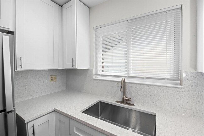 Building Photo - 4911 Ganymede Dr
