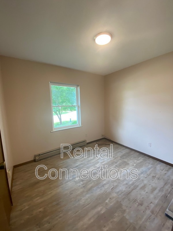 Building Photo - 502 Timothy Ln