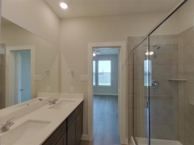 Building Photo - 2505 Finch Holw Dr