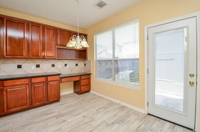 Building Photo - 1114 Oxford Mills Ln