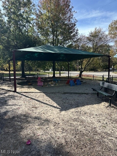 Building Photo - 2617 Euclid Heights Blvd