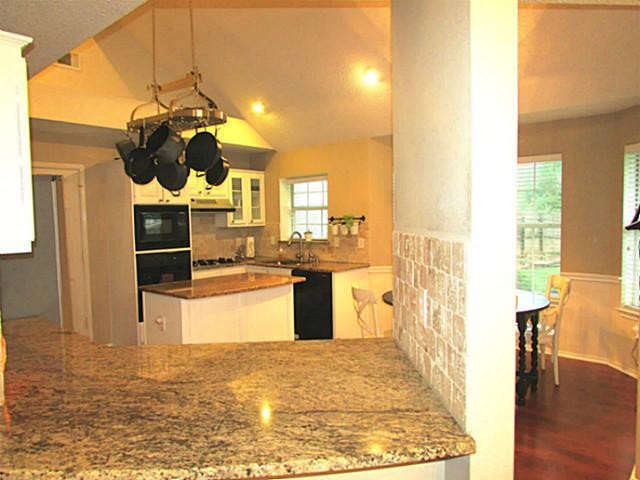 Building Photo - 1215 Spring Creek Dr