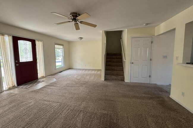 Building Photo - MOVE-IN SPECIAL! $500 OFF FIRST MONTH'S RENT! Large Townhome in North Ames