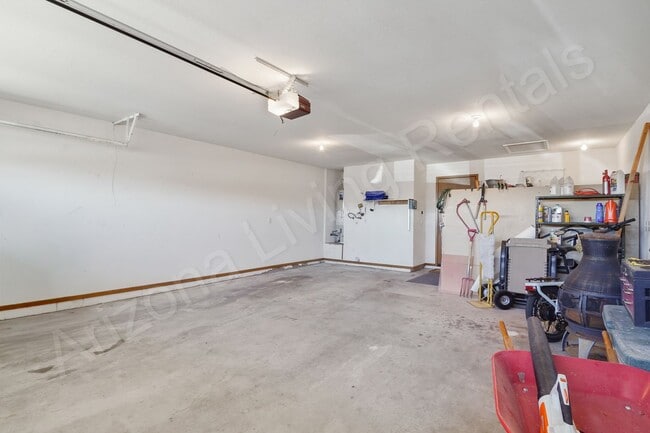 Building Photo - 3545 Chemehuevi Blvd