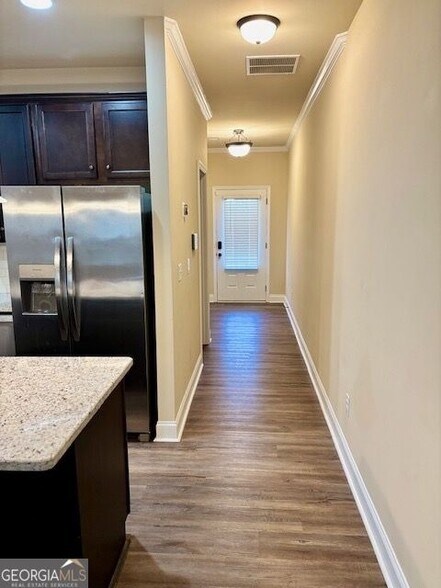 Building Photo - 193 CAMELLIA