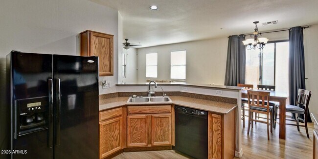 Building Photo - 8169 W Groom Creek Rd