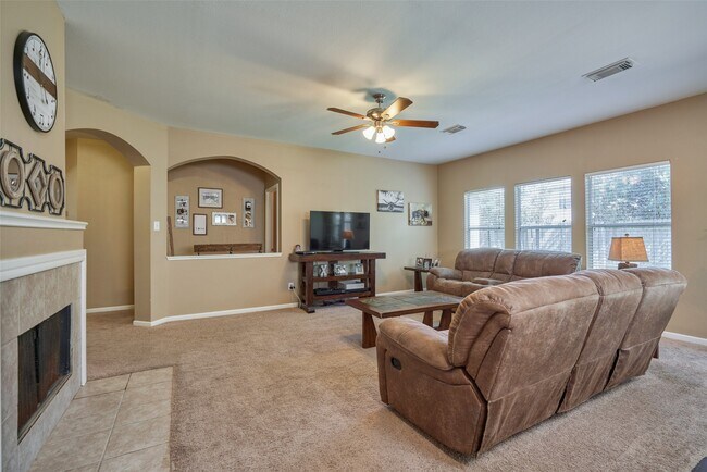 Building Photo - 6214 Channelbrook Ln