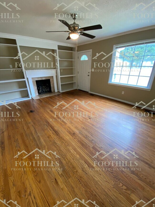 3Bed Ranch with Spacious Yard and Modern 118 Avondale Rd