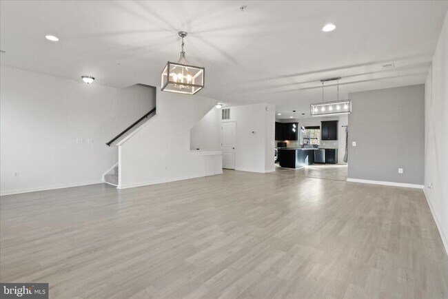 Building Photo - 14766 Malloy Ct