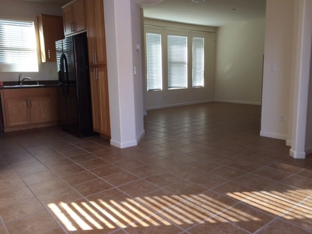 Living room/kitchen - 812 Titanium Ln