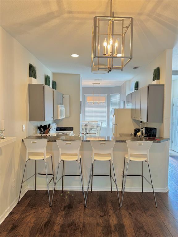 Building Photo - 1150 S Beach Cir