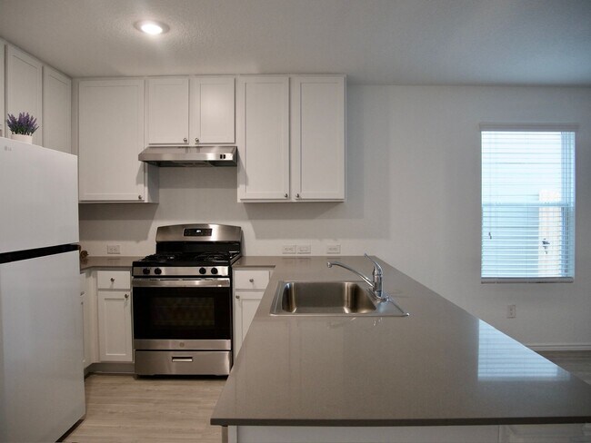 Building Photo - 7627 Chancery Gate
