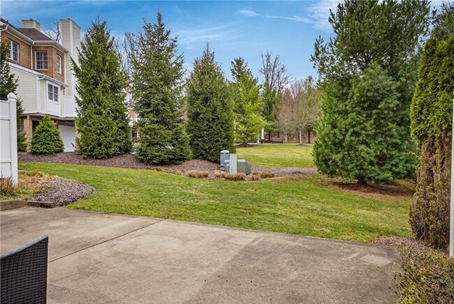 Building Photo - 402 Georgetowne Ct