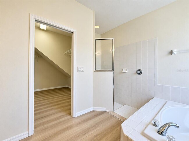 Building Photo - 27353 Edenfield Dr