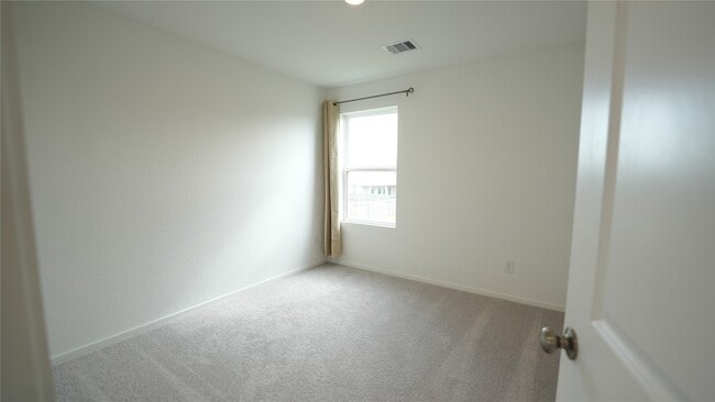 Building Photo - 28507 Texas Sparrow Ln