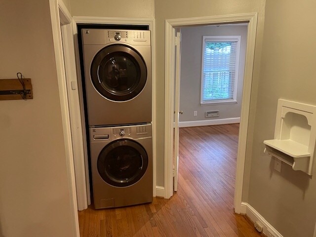 Building Photo - 2833 Barmettler St