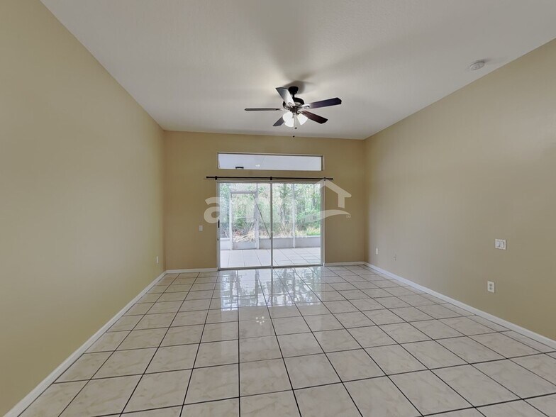 Building Photo - 1027 Summer Breeze Dr