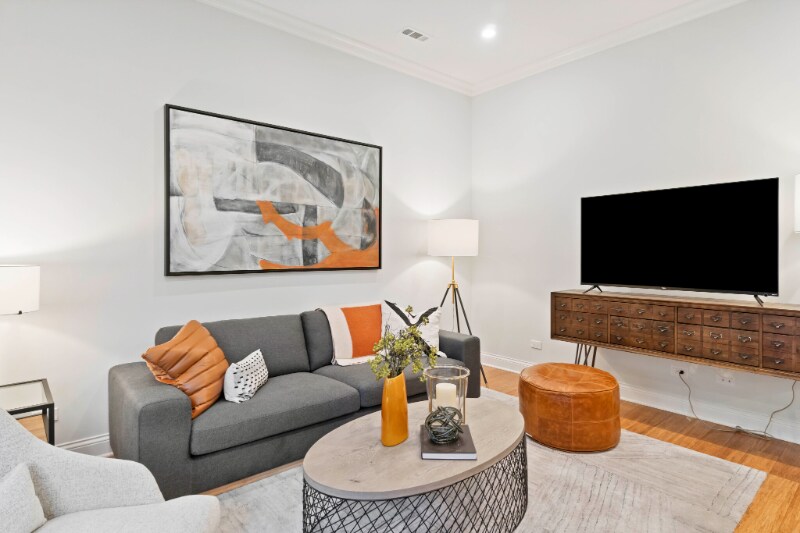 Building Photo - 1050 S Aberdeen St