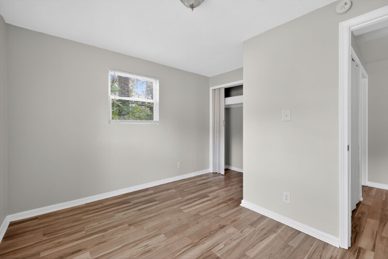 Building Photo - 7211 Hambright Rd