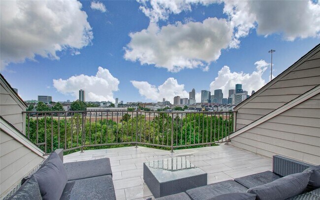 Building Photo - 2020 McGowen St