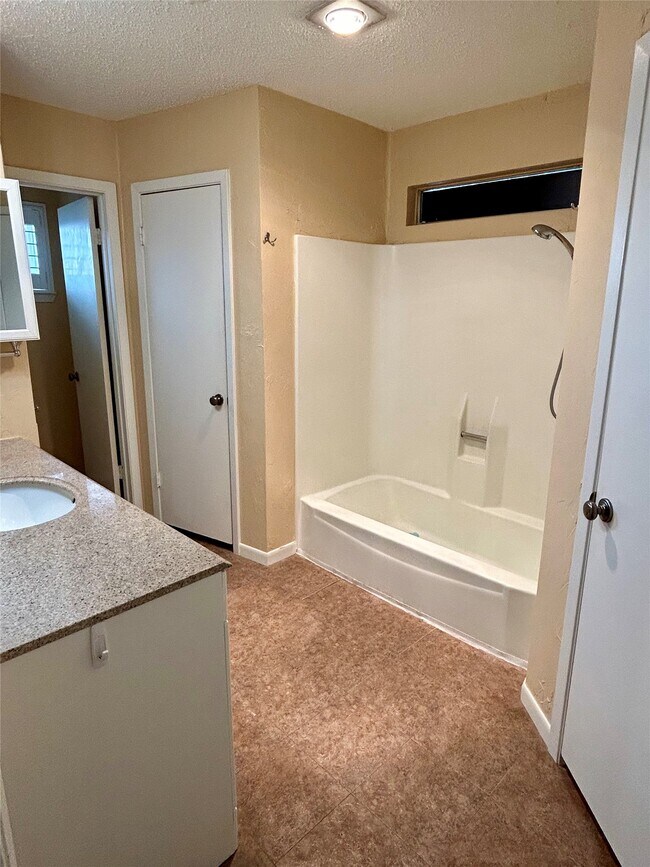 Building Photo - 22330 Coriander Dr