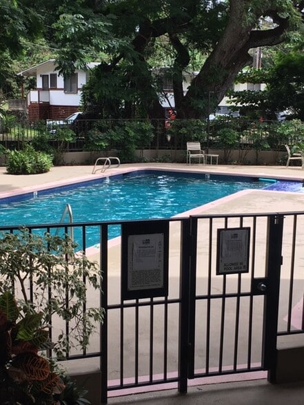 Saltwater pool - 55 S Judd St
