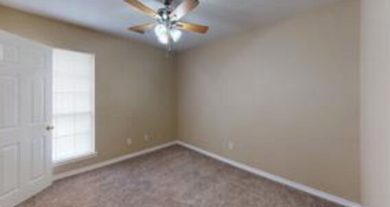 Building Photo - 1012 N Brents Ave