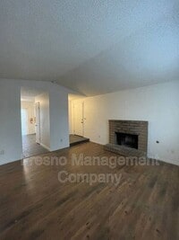 Building Photo - 1022 W Clinton Ave