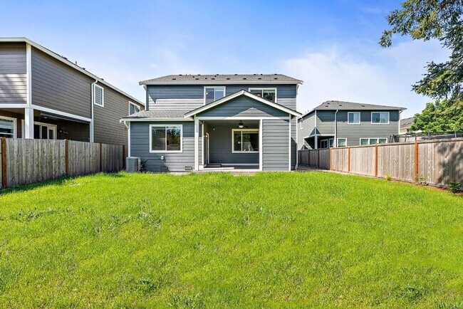 Building Photo - Modern 4-Bedroom Yelm Home with Covered Patio, Outdoor Fireplace & Office/Flex Space!
