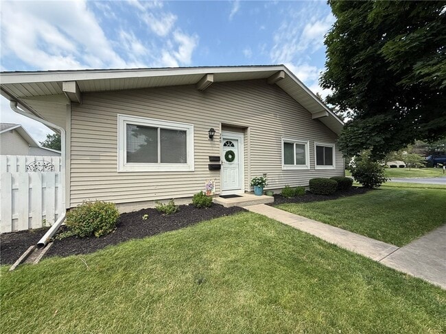 Building Photo - 740 Eastbrooke Ln