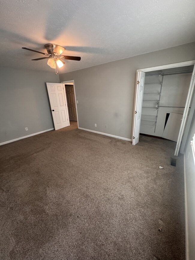 Building Photo - 542 Leesville Rd