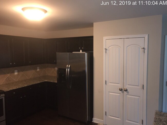 Building Photo - 124 Sorrel Ct