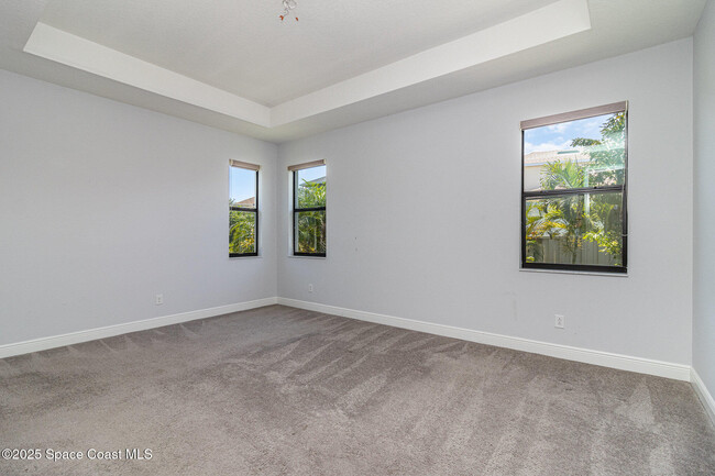 Building Photo - 2991 Casterton Dr