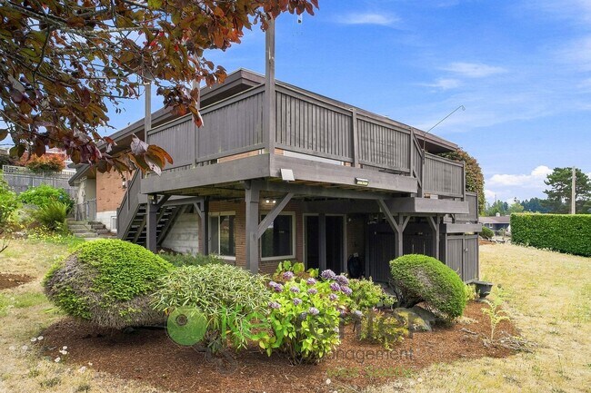 Building Photo - 924 S 226th Pl