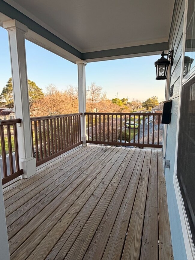 Building Photo - 5748-5748 Cameron Blvd