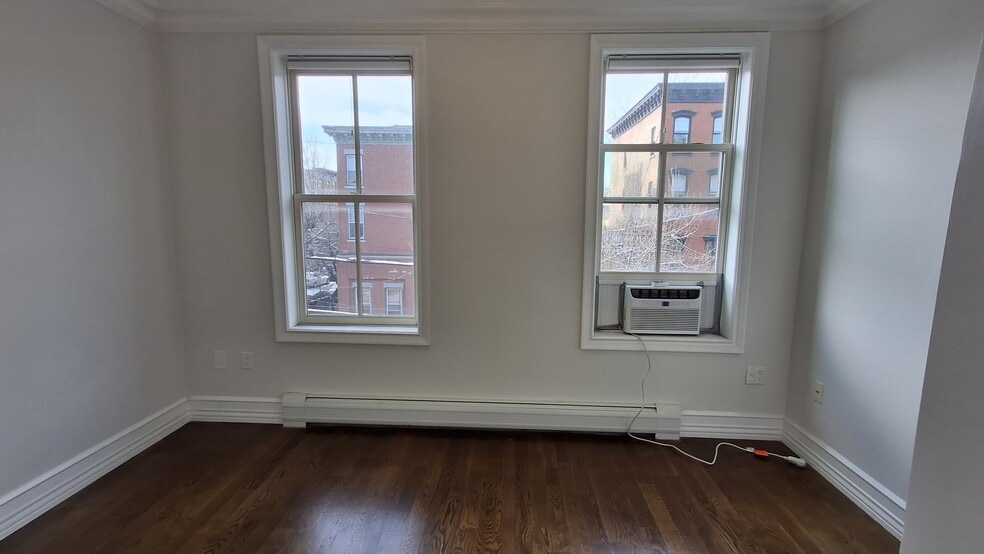 Bedroom - 603 Bloomfield St