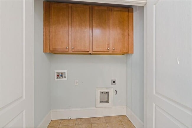 Building Photo - 2763 Durham Dr NE