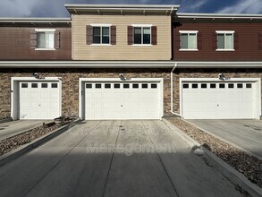 Building Photo - 885 E 98th Ave