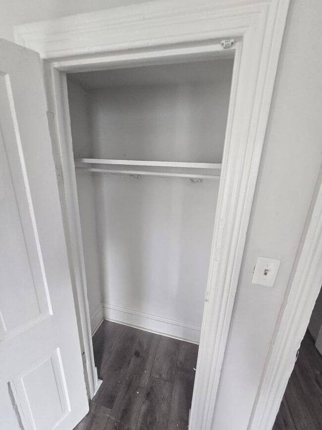 Building Photo - 52 Hudson St