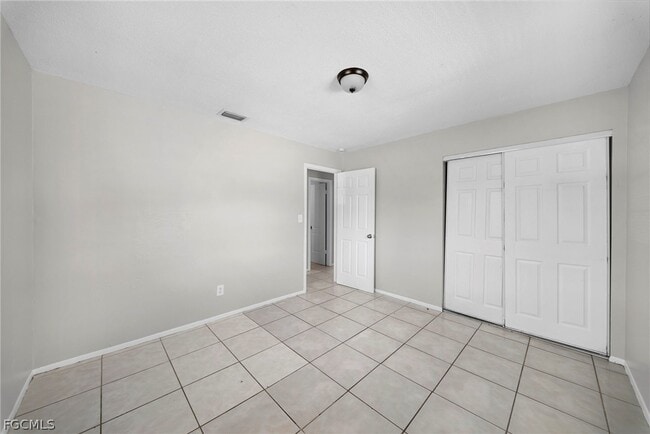 Building Photo - 464 Carolina Ave