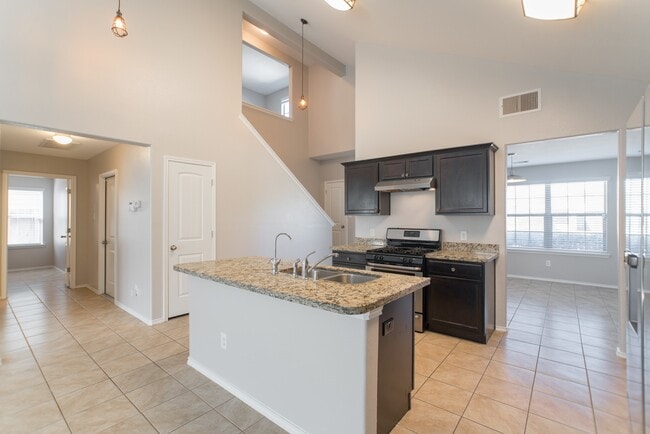 Building Photo - 7247 Basque Country Dr
