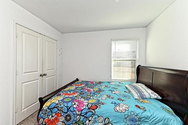 Building Photo - 6508 Strelitzia Cove