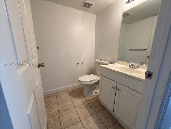 Building Photo - 1301 SW 142nd Ave