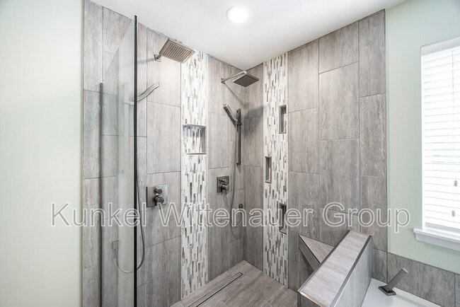 Building Photo - 1313 Winding Creek Ct