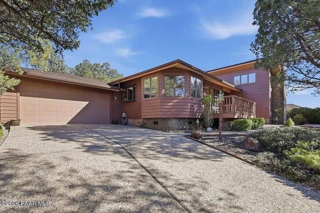 Building Photo - 235 Solar Heights Terrace