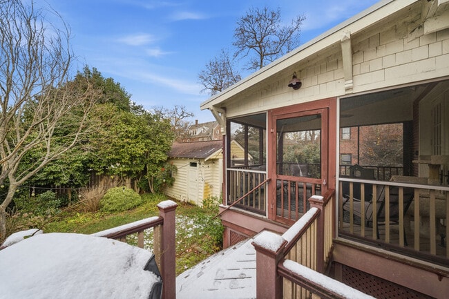 Building Photo - 710 Georgia Ave