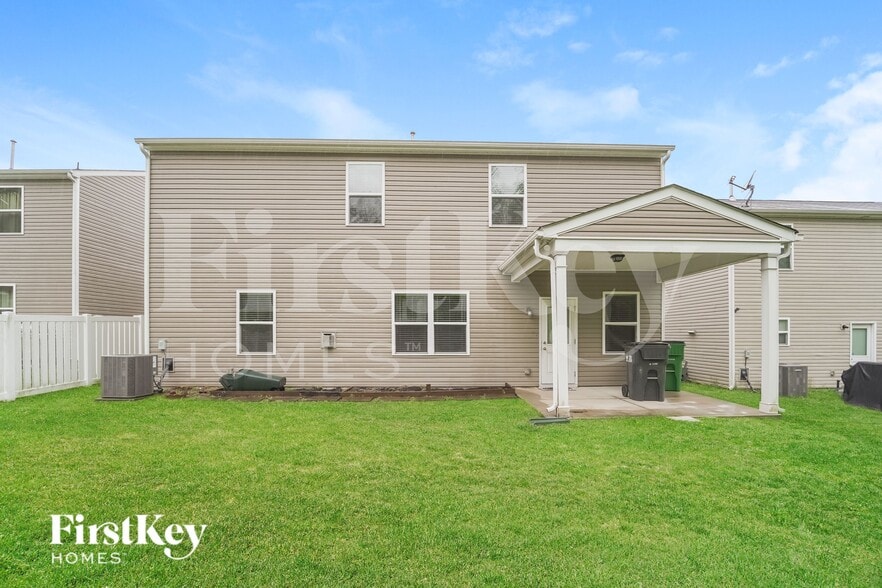 Building Photo - 8739 Balsam Bay Rd