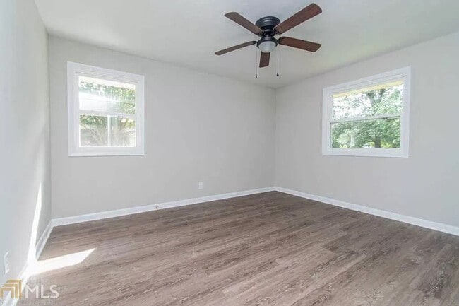 Building Photo - 502 Moseley Rd