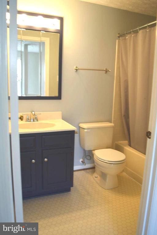 Building Photo - 1549 Autumn Ridge Cir