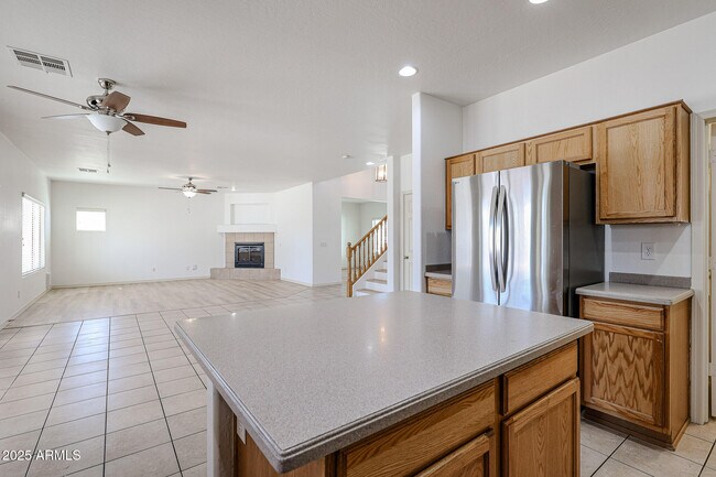 Building Photo - 17435 W Saguaro Ln